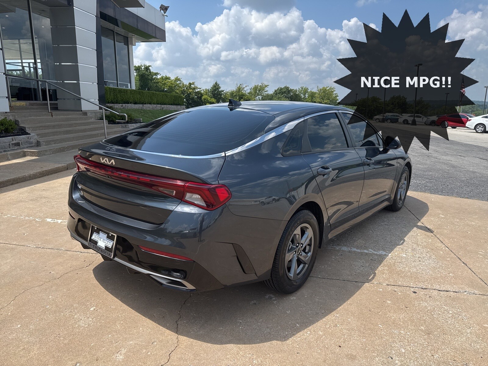 2022 Kia K5 LXS photo 3