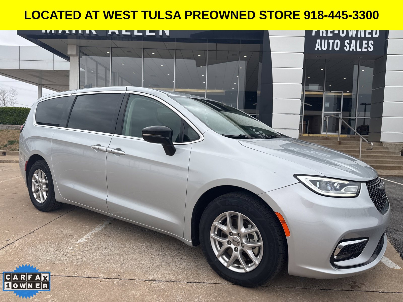 2024 Chrysler Pacifica Touring L