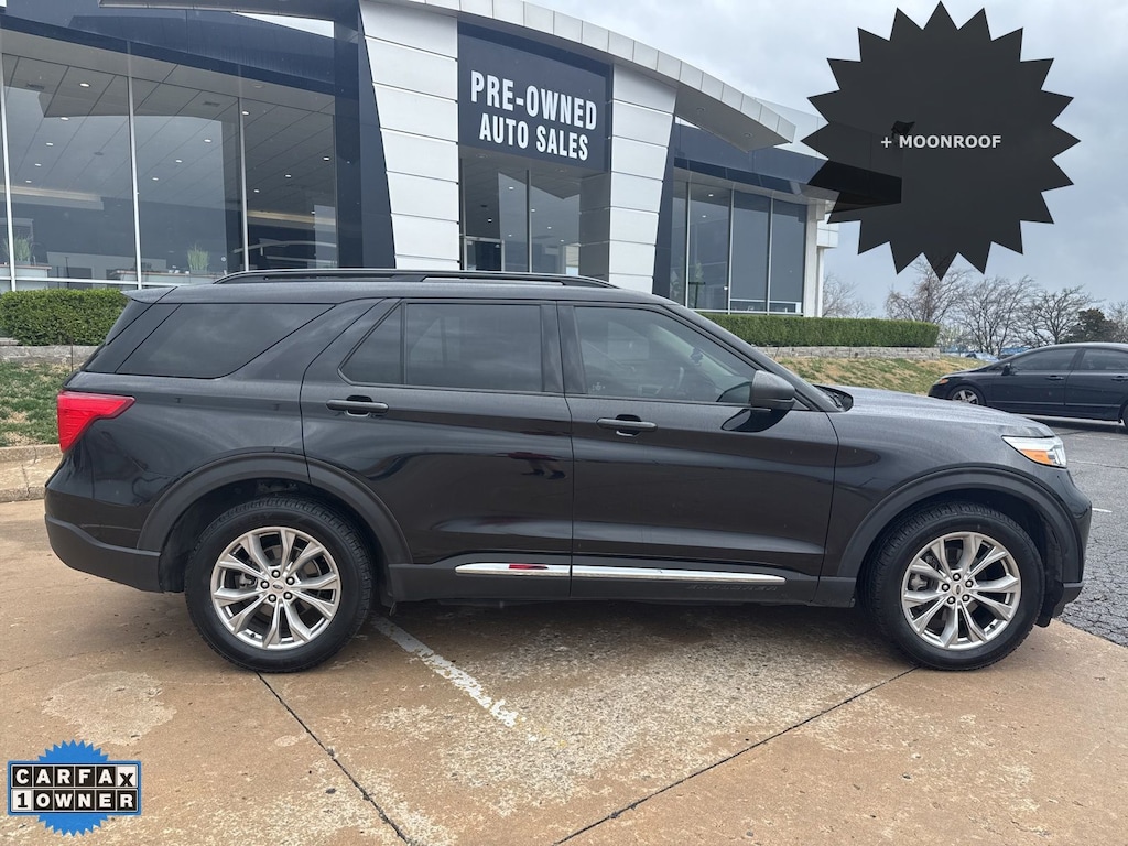 2020 Ford Explorer XLT photo 2