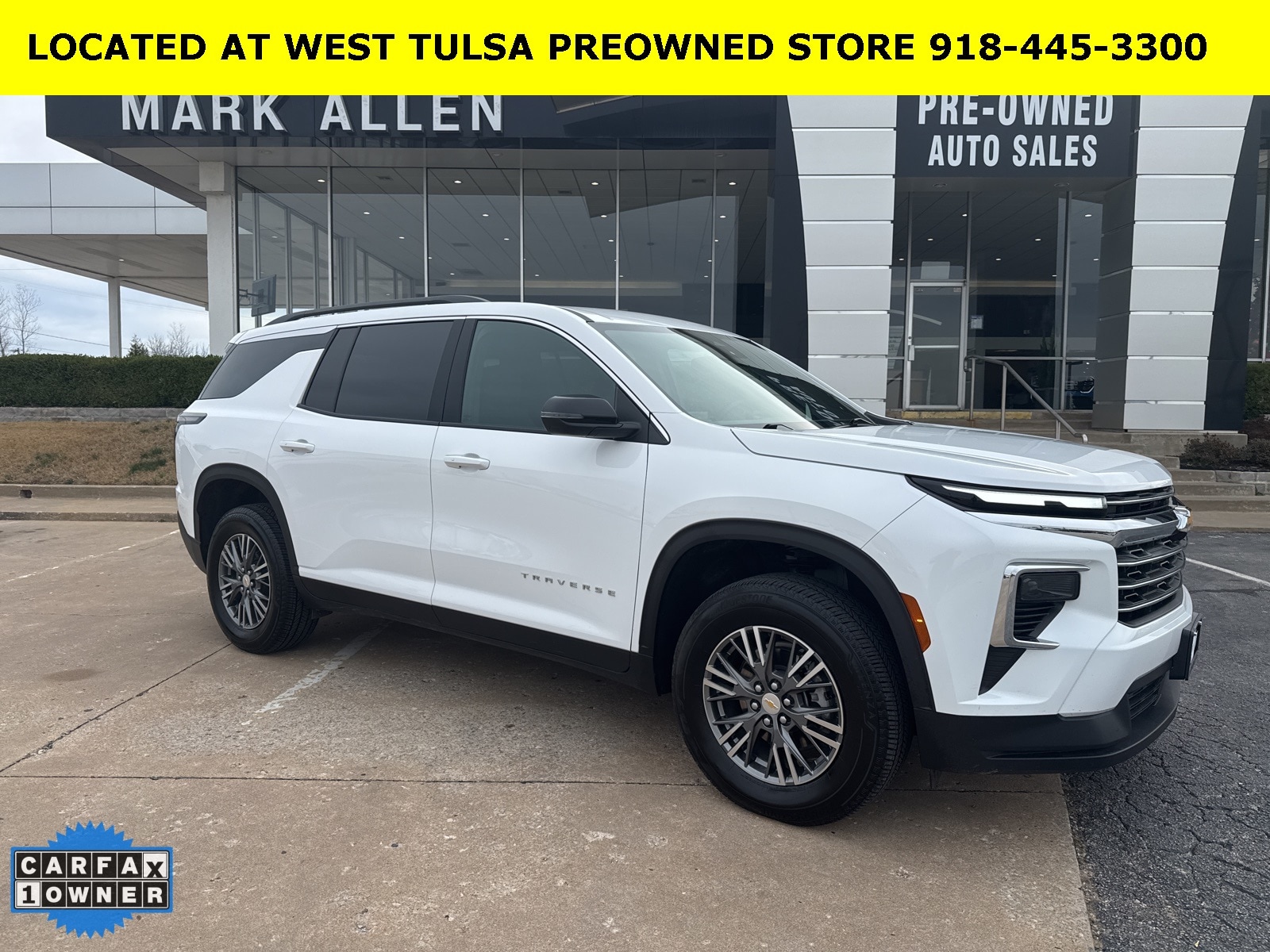 2025 Chevrolet Traverse LT's photo