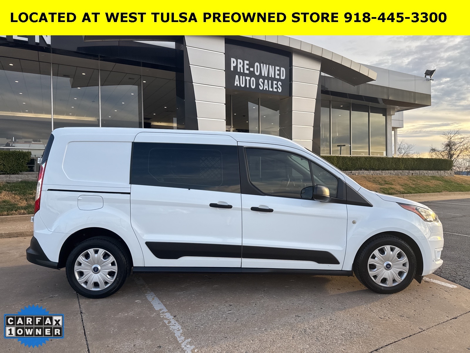 2022 Ford Transit Connect XLT's photo