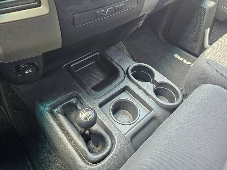 2011 RAM Ram 3500 Pickup ST - Photo 24