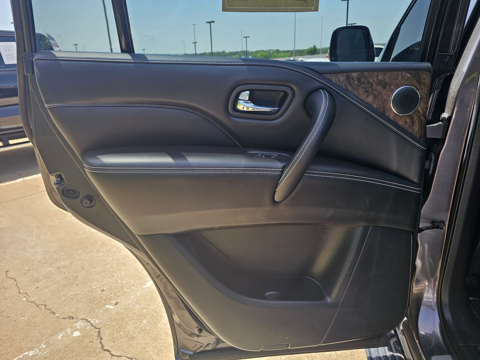 2022 INFINITI QX80 PREMIUM SELECT 4WD - Photo 28