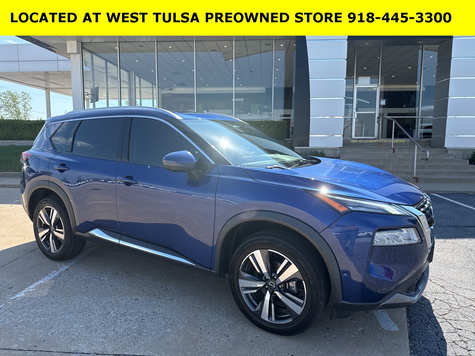 2023 Nissan Rogue SL's photo