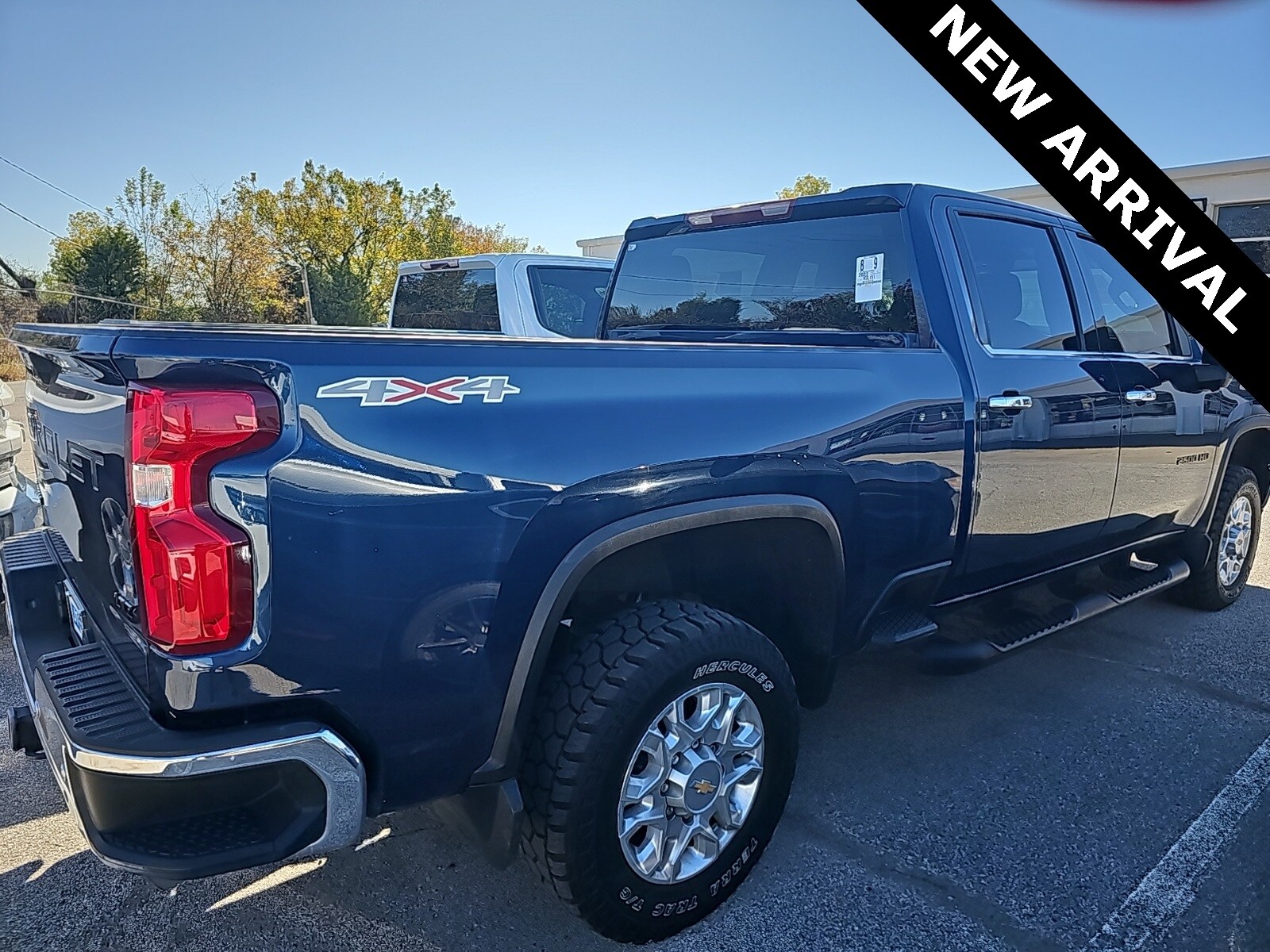 2023 Chevrolet Silverado 2500HD LTZ photo 3