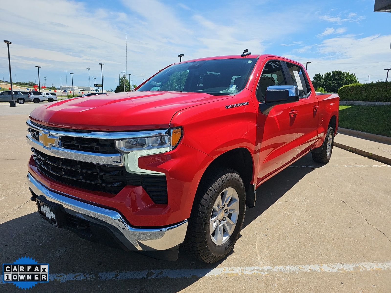 2023 Chevrolet Silverado 1500 LT - Photo 10