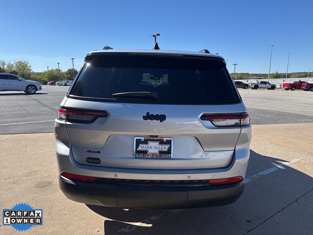 Used 2023 Jeep Grand Cherokee L Altitude SUV