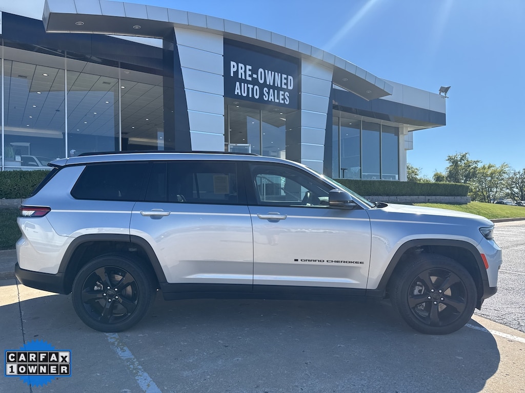 Used 2023 Jeep Grand Cherokee L Altitude SUV