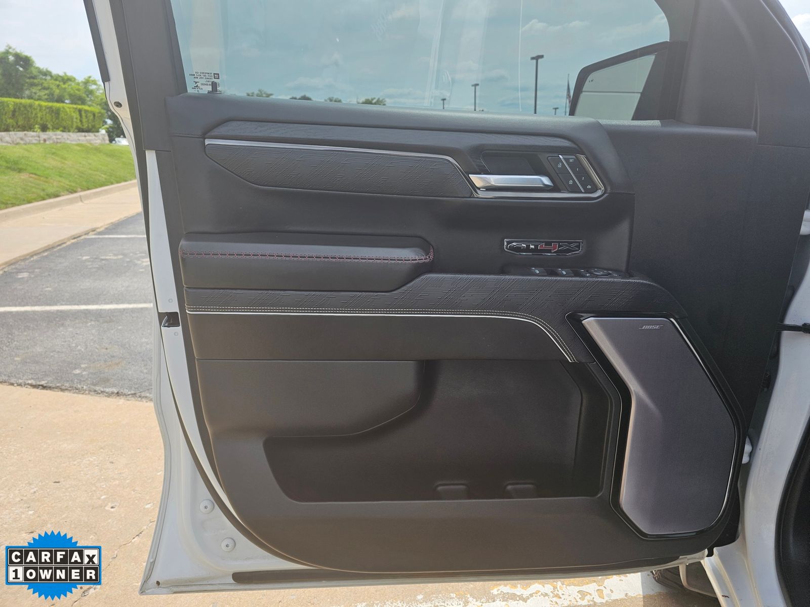 2023 GMC Sierra 1500 AT4X - Photo 14
