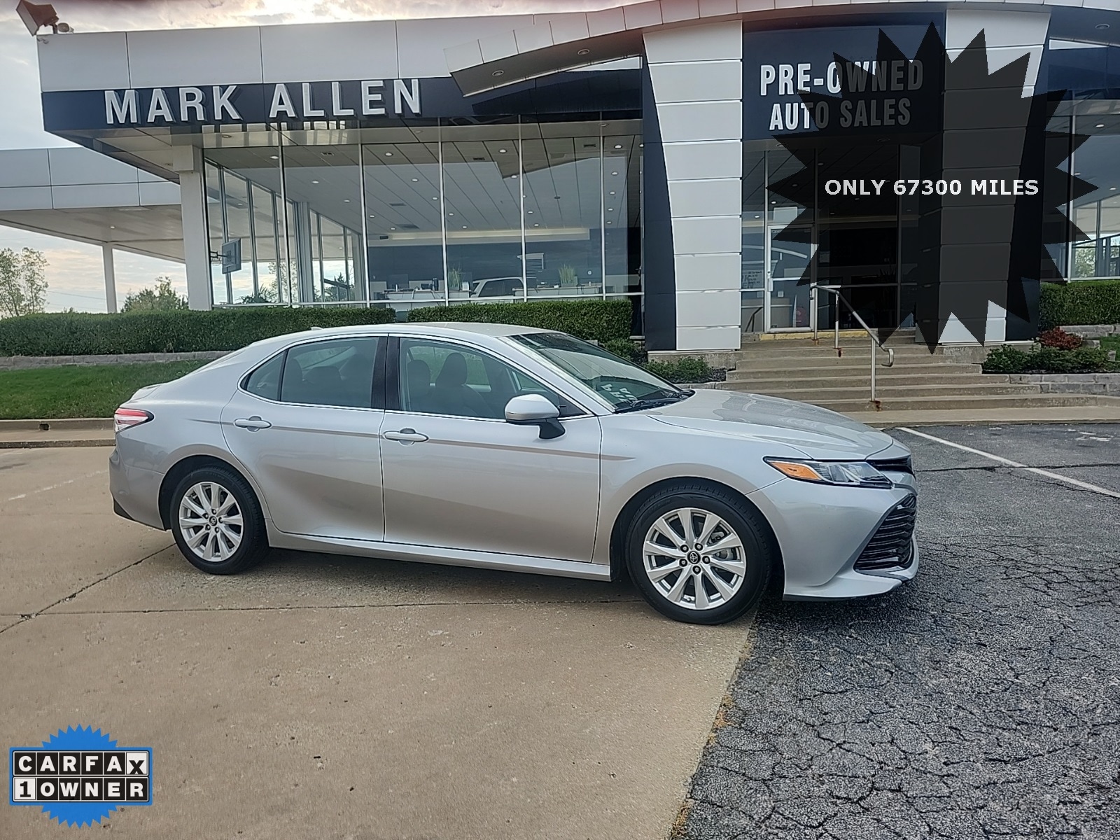 2019 Toyota Camry LE