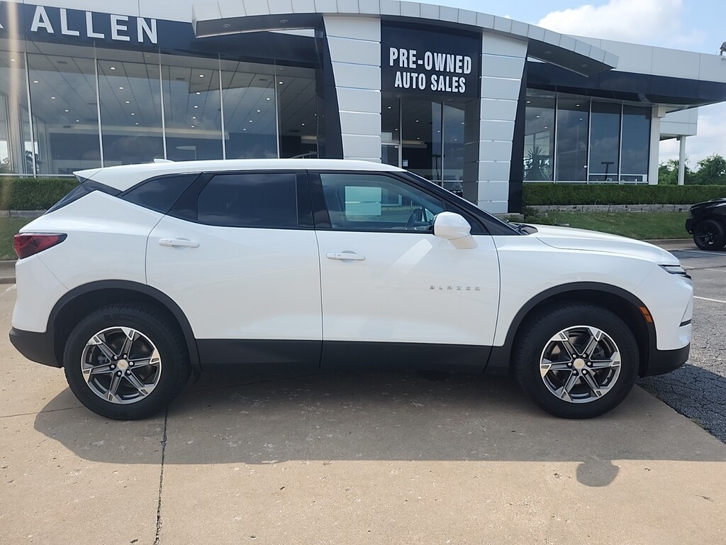 Used 2023 Chevrolet Blazer 2LT SUV