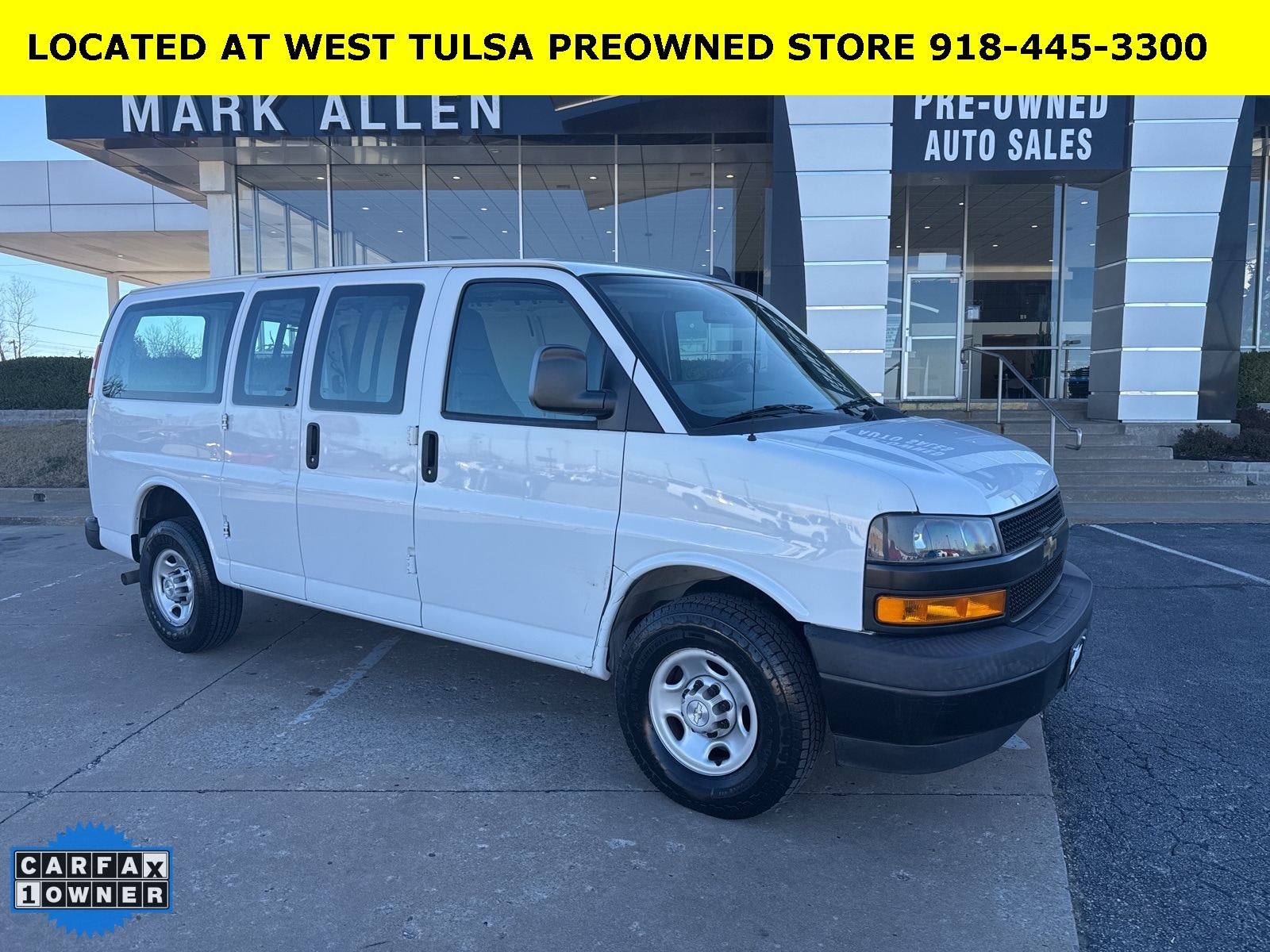 2020 Chevrolet Express Base's photo
