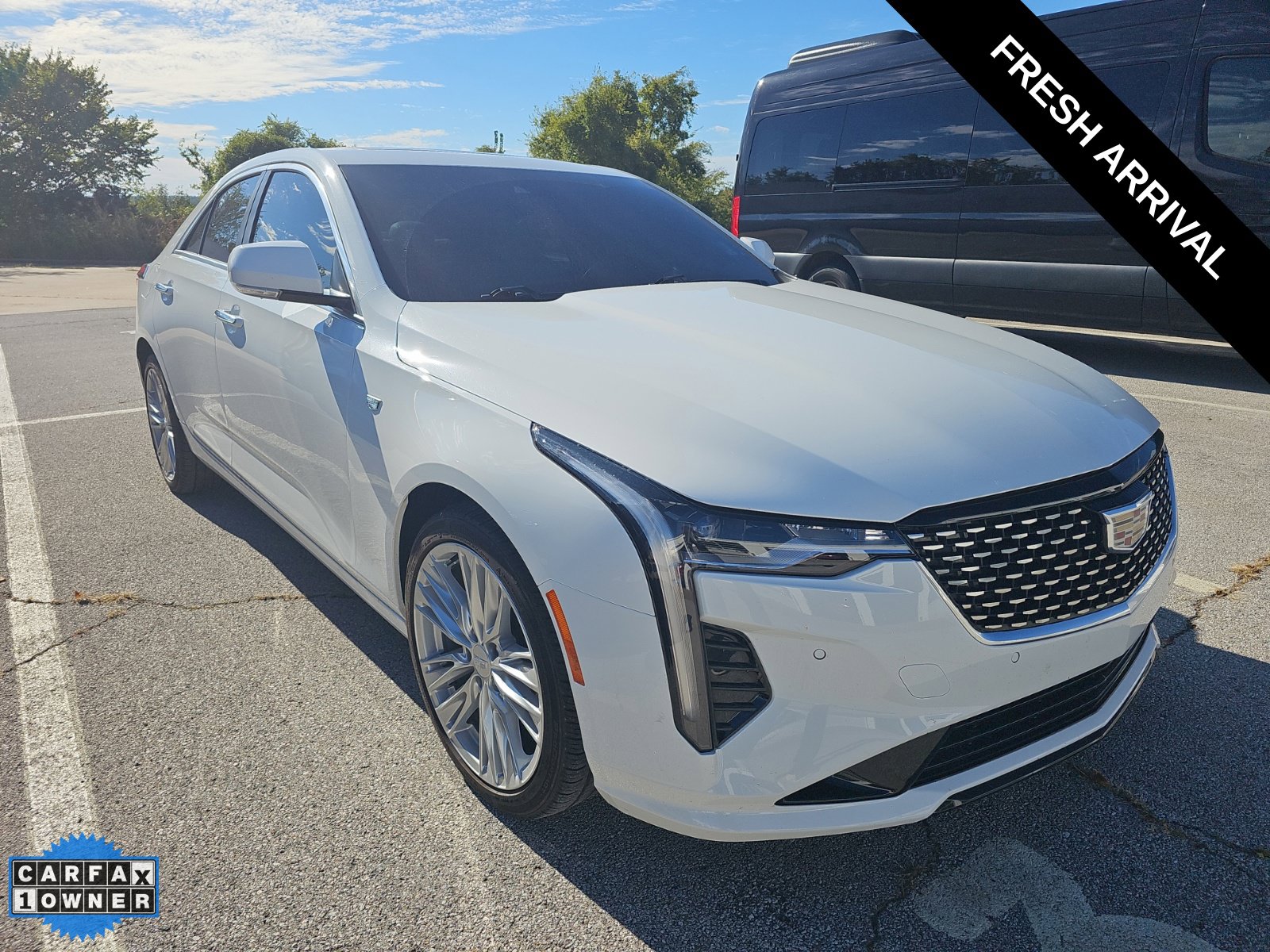 2023 Cadillac CT4