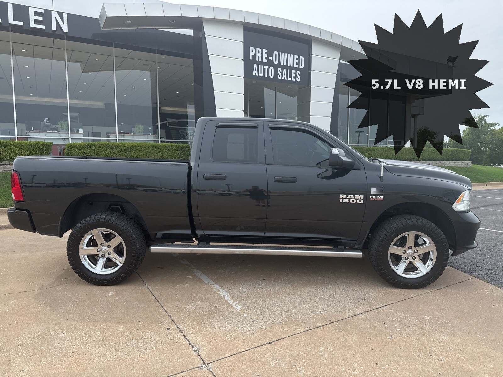 2017 Ram 1500 Express photo 2