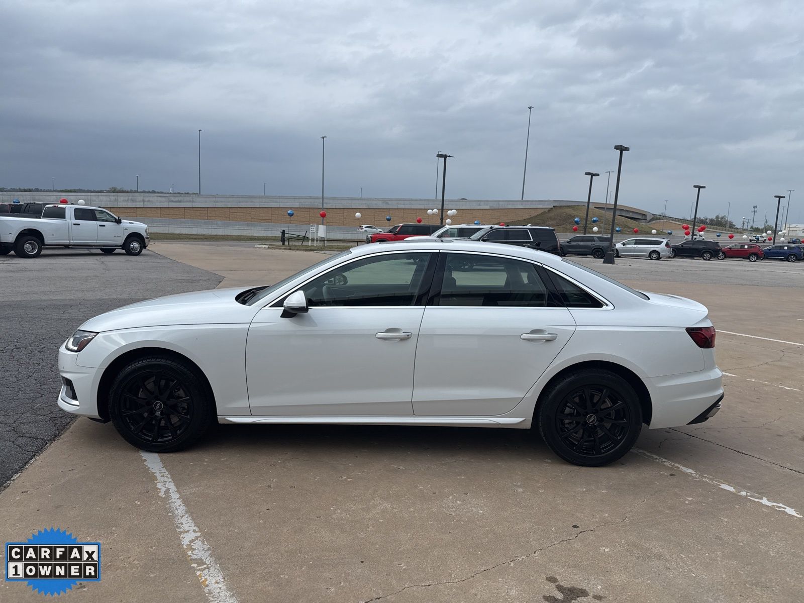 2021 Audi A4 Premium - Photo 5