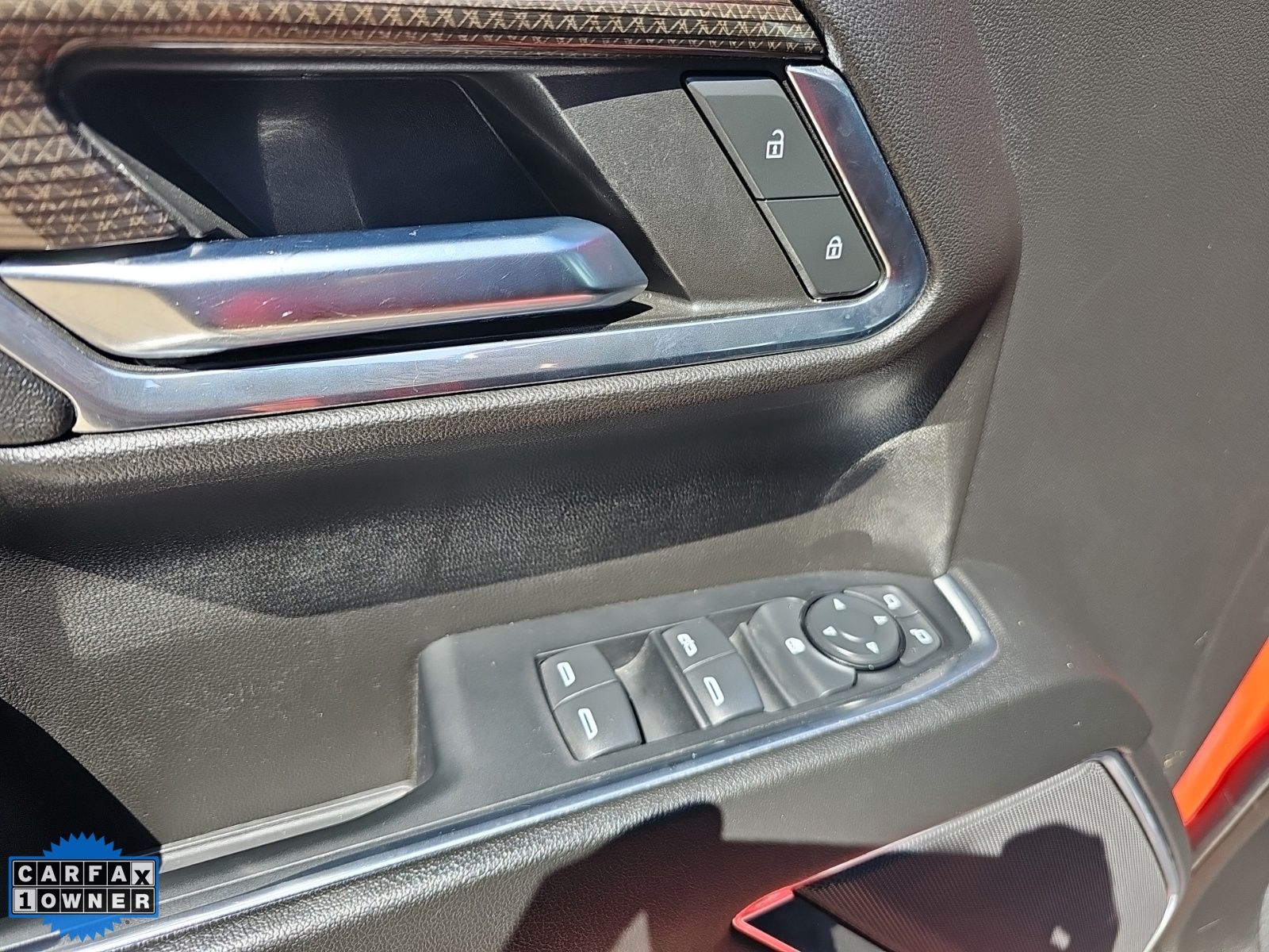 2023 Chevrolet Silverado 1500 LT - Photo 14
