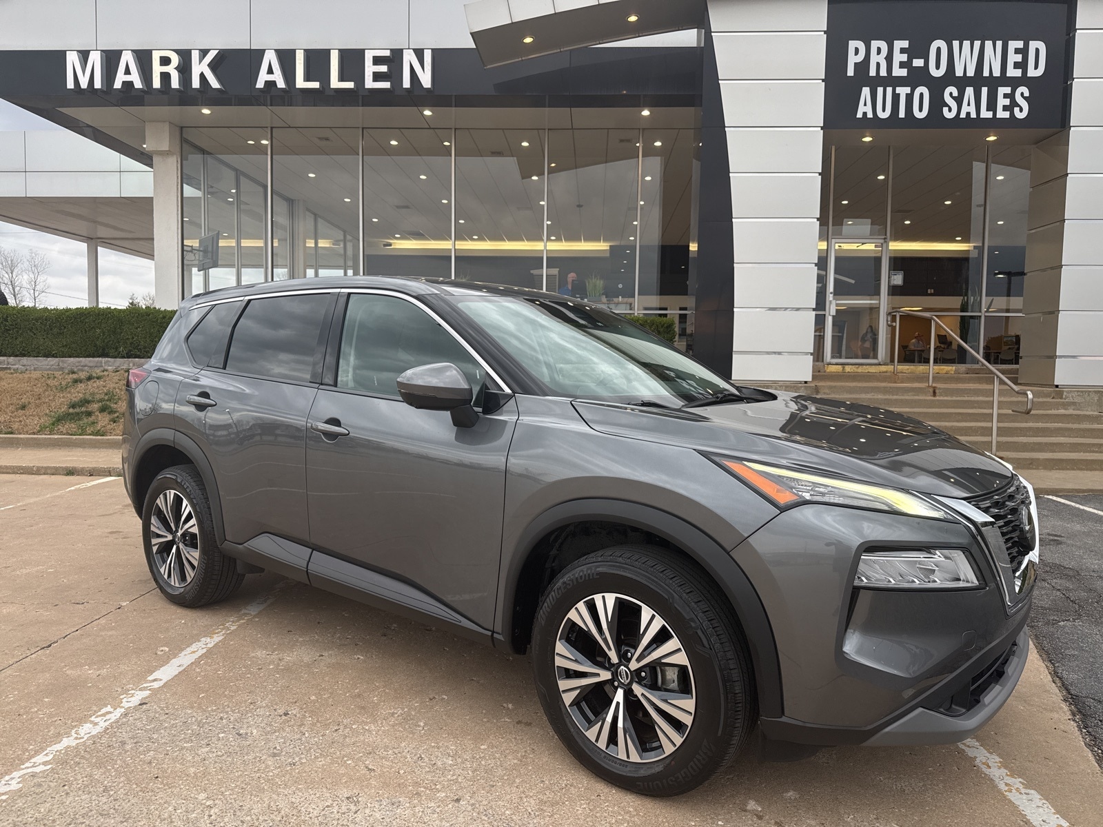 2021 Nissan Rogue SV