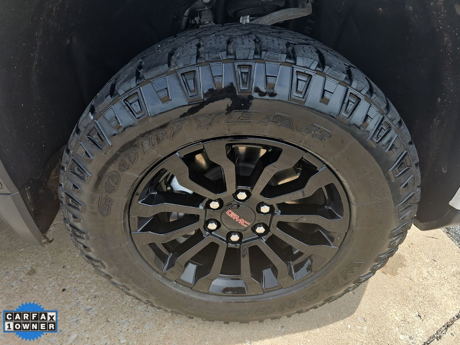 2023 GMC Sierra 1500 AT4X - Photo 3