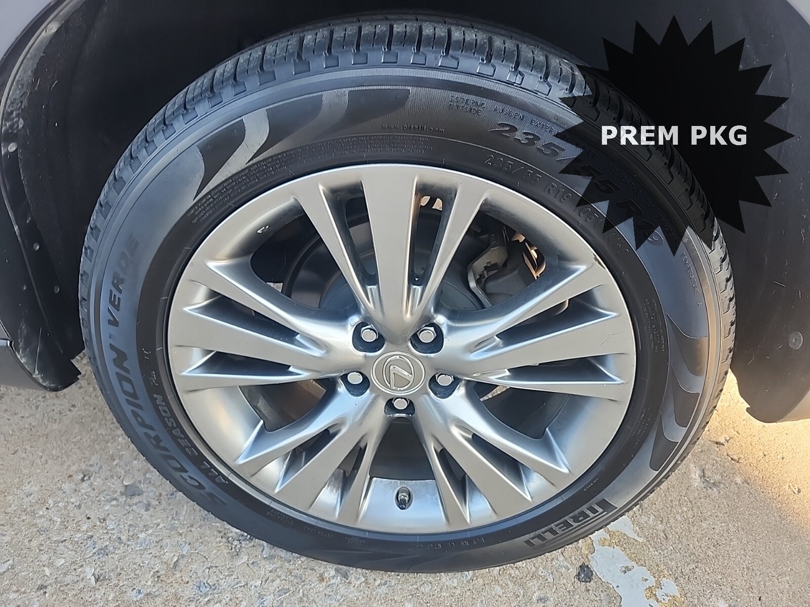 2014 Lexus RX 450h photo 3
