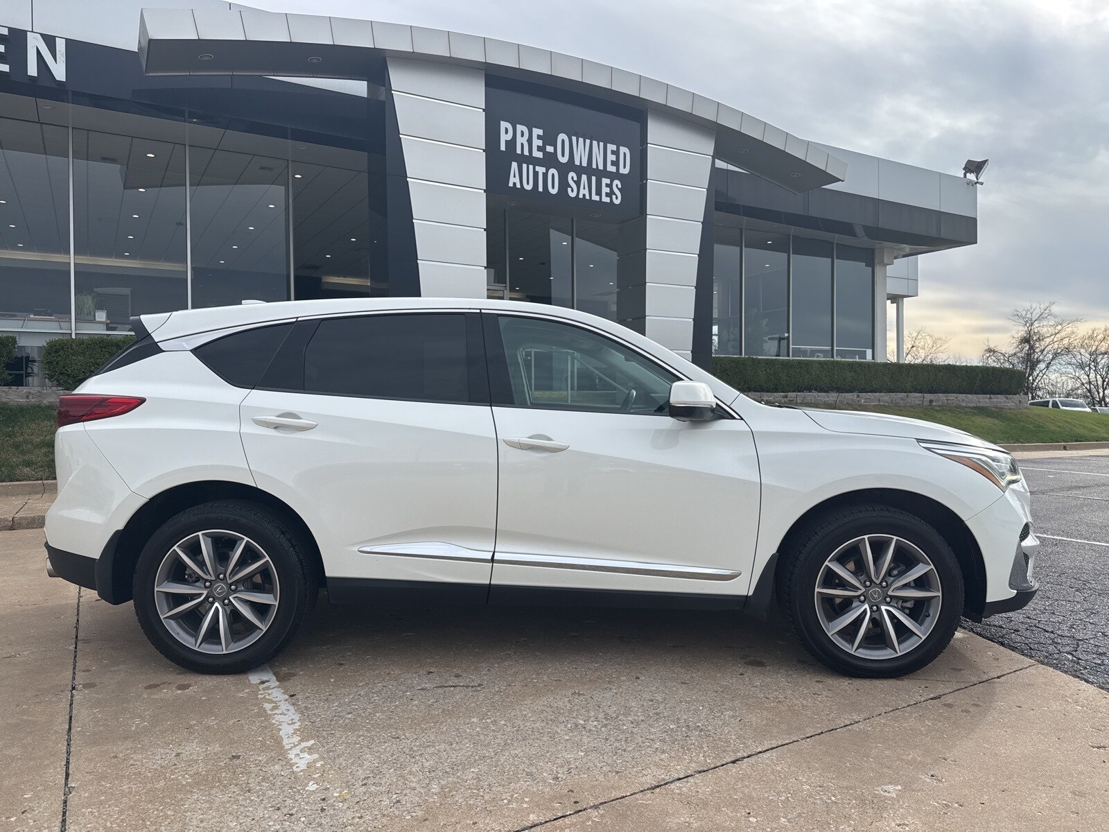 2019 Acura RDX Technology photo 2