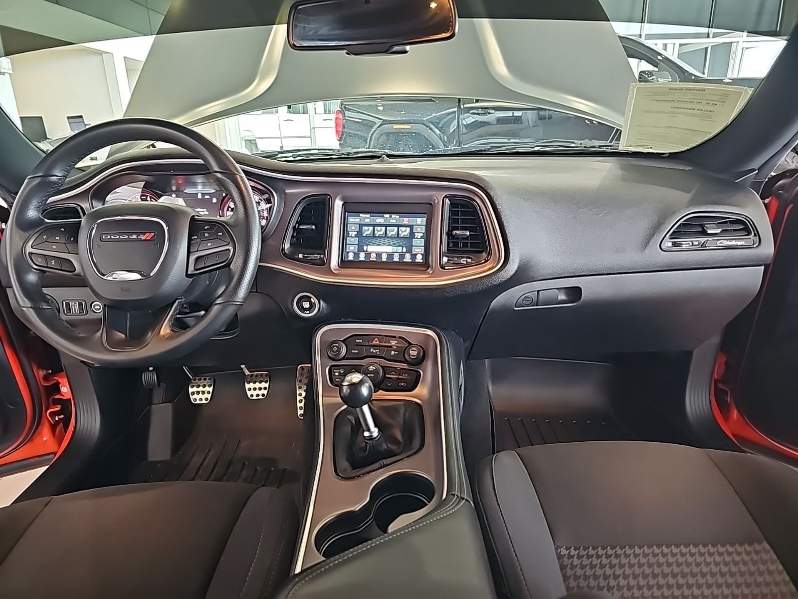 2022 Dodge Challenger R/T - Photo 20