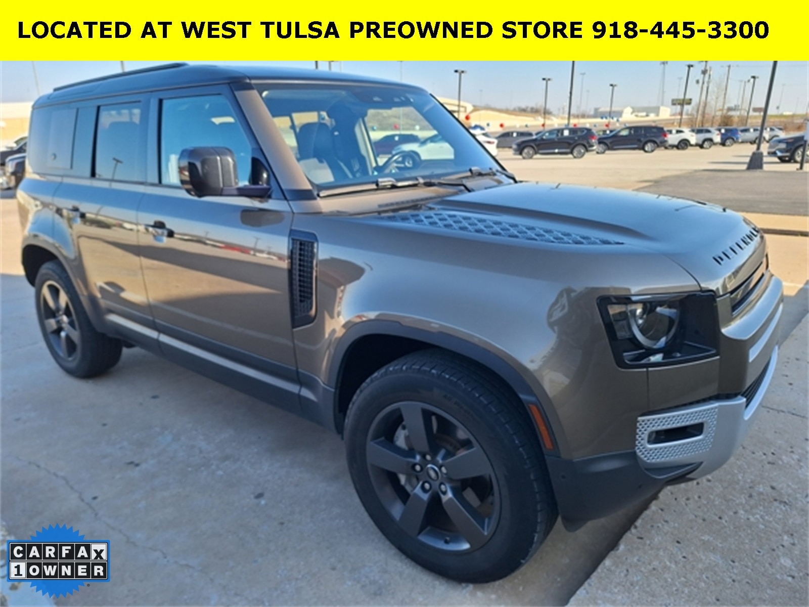 2020 Land Rover Defender SE