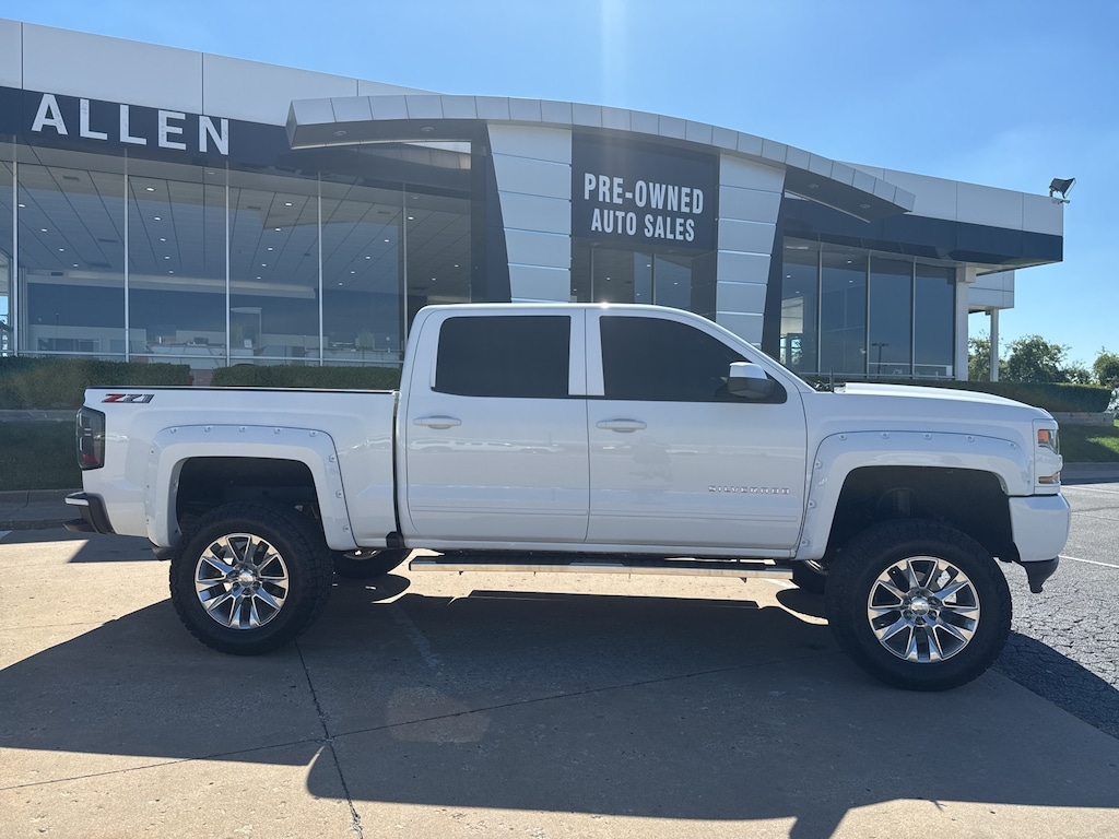 Used 2018 Chevrolet Silverado 1500 LT Truck