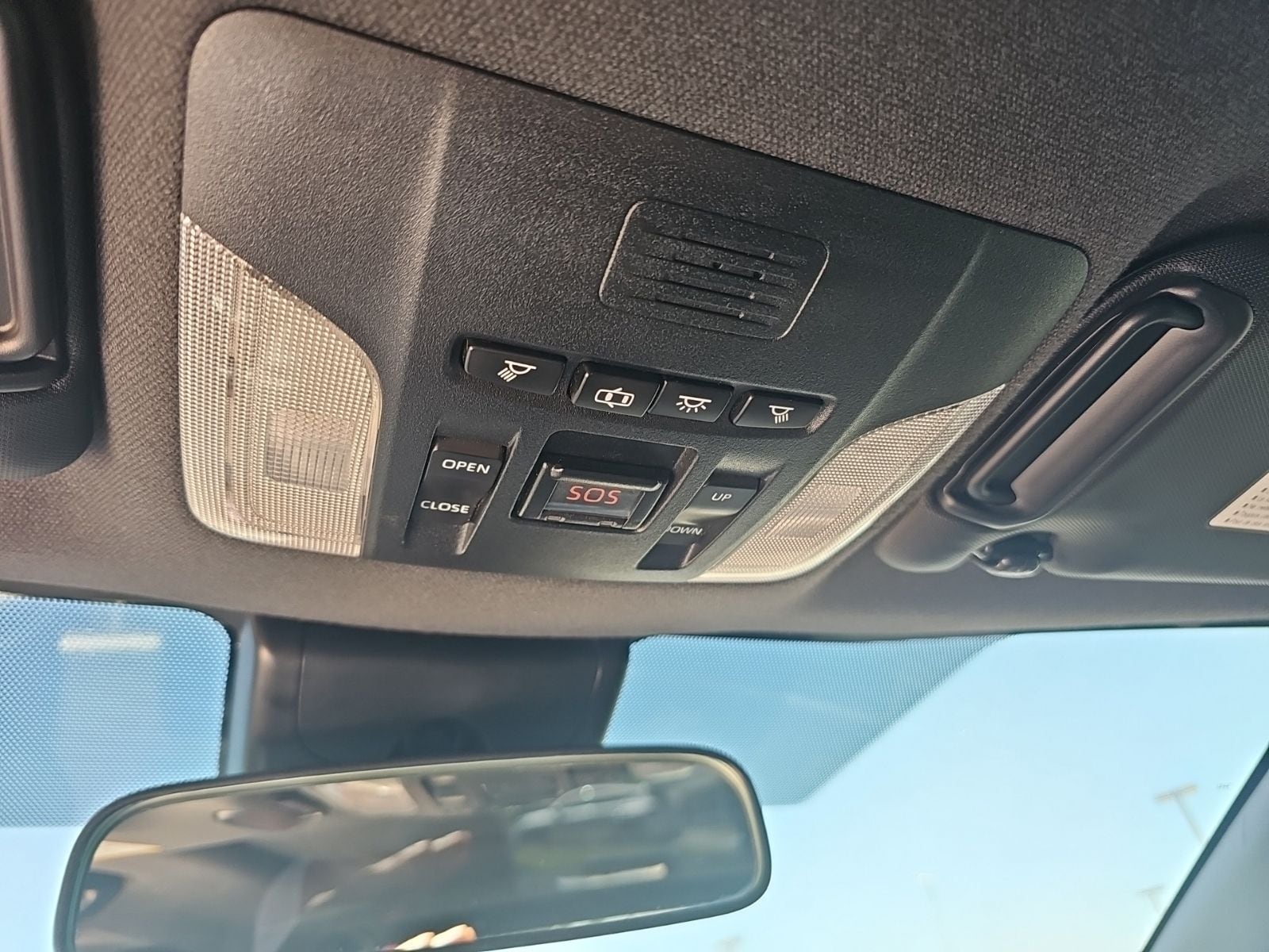 2020 Toyota Corolla XSE - Photo 24