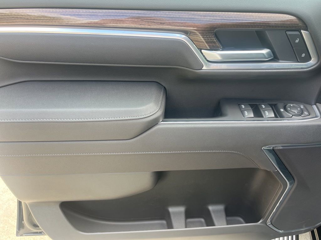 2025 Chevrolet Silverado 2500 HD LT - Photo 9