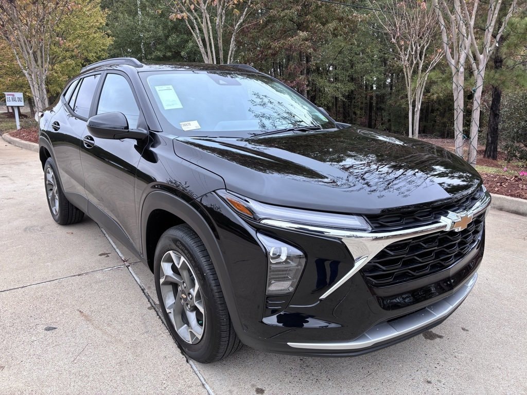 2026 Chevrolet Trax LT's photo