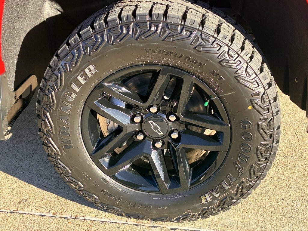 New 2026 Chevrolet Silverado 1500 Custom Trail Boss Truck