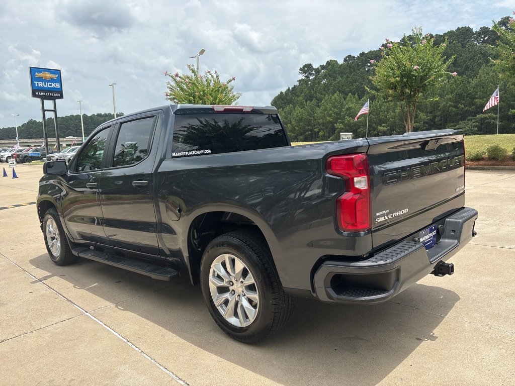 2022 Chevrolet Silverado 1500 Custom photo 4