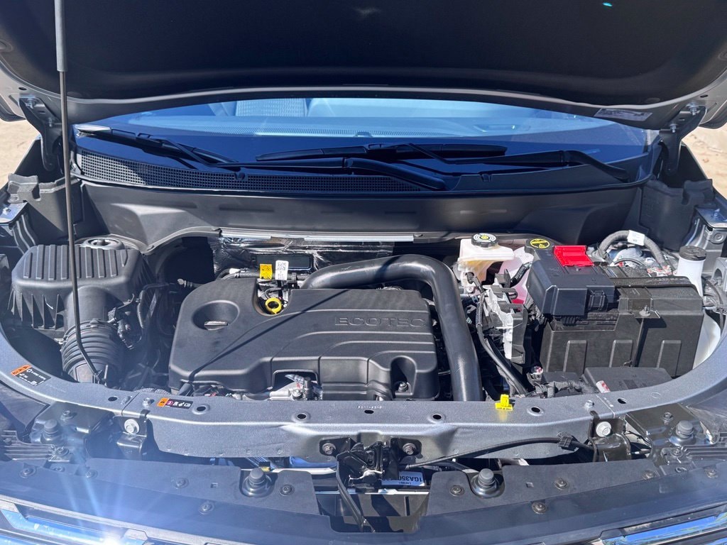 2027 Chevrolet Equinox LT - Photo 27