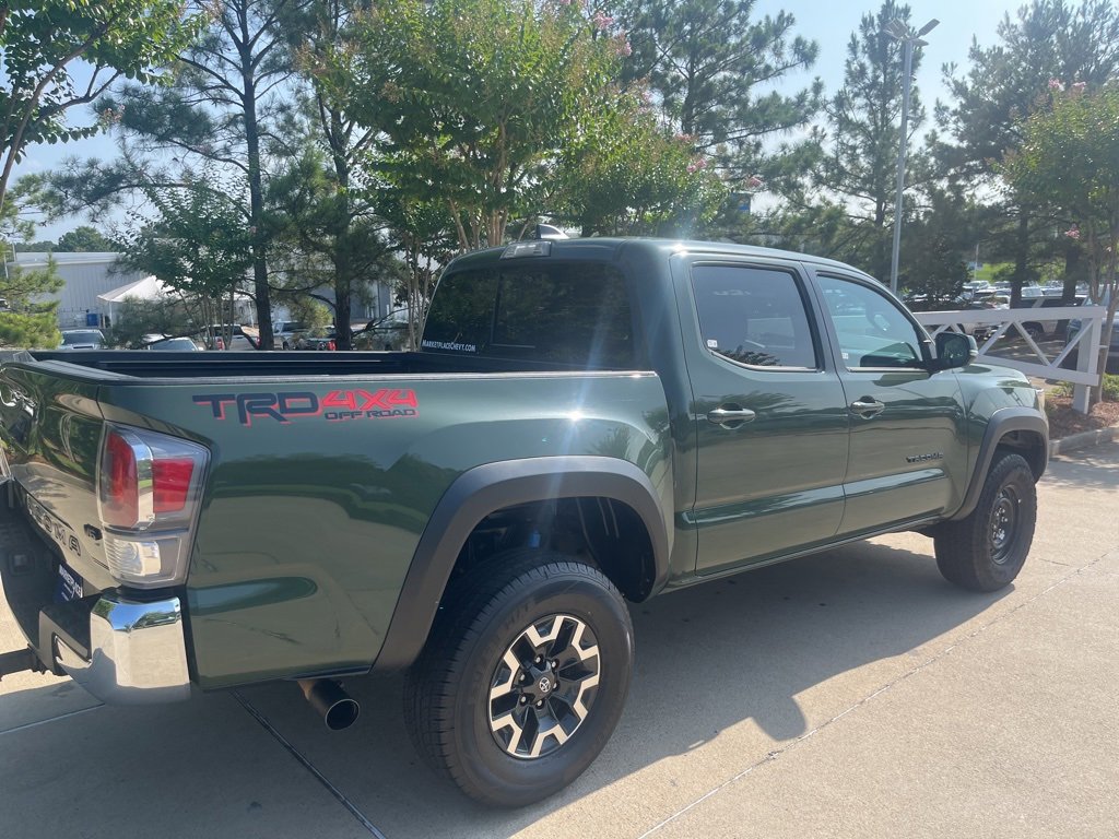2022 Toyota Tacoma TRD photo 4