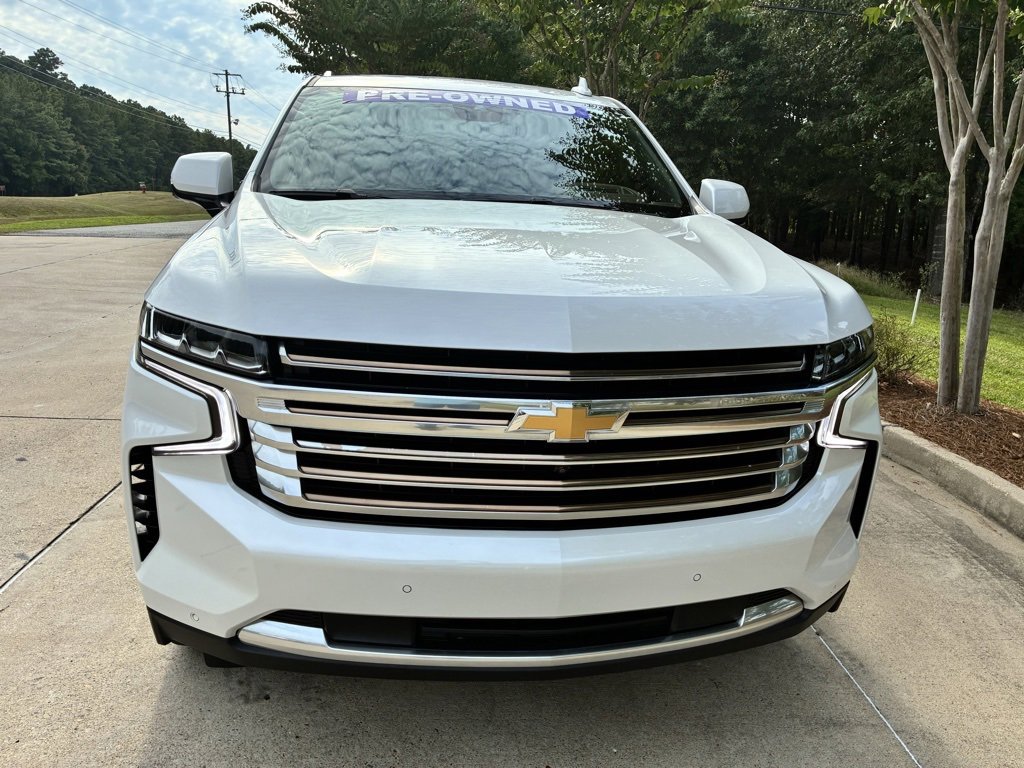 2023 Chevrolet Suburban High Country photo 2