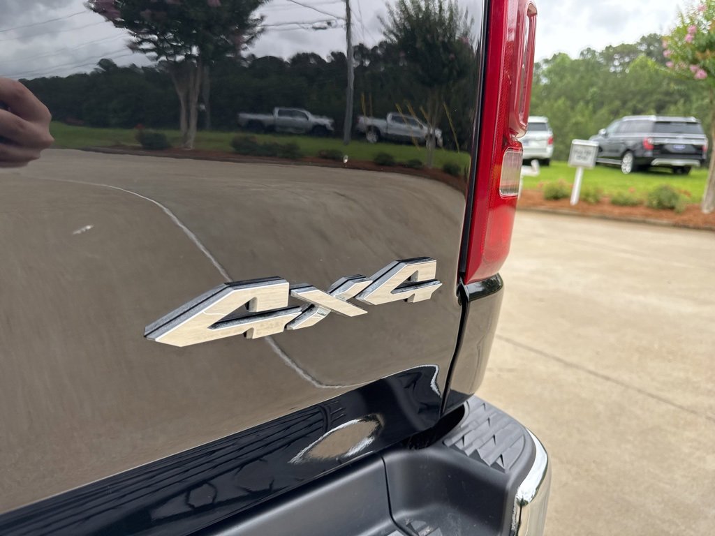 2022 Ram 1500 Laramie photo 2