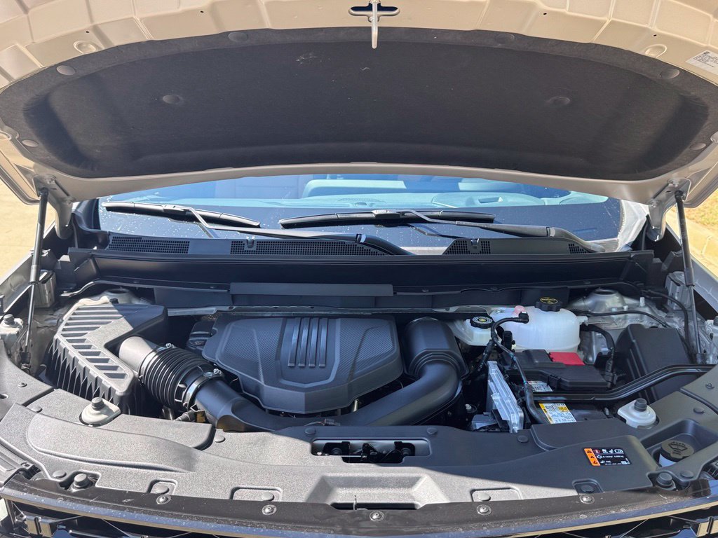 2027 Chevrolet Traverse Z71 - Photo 34