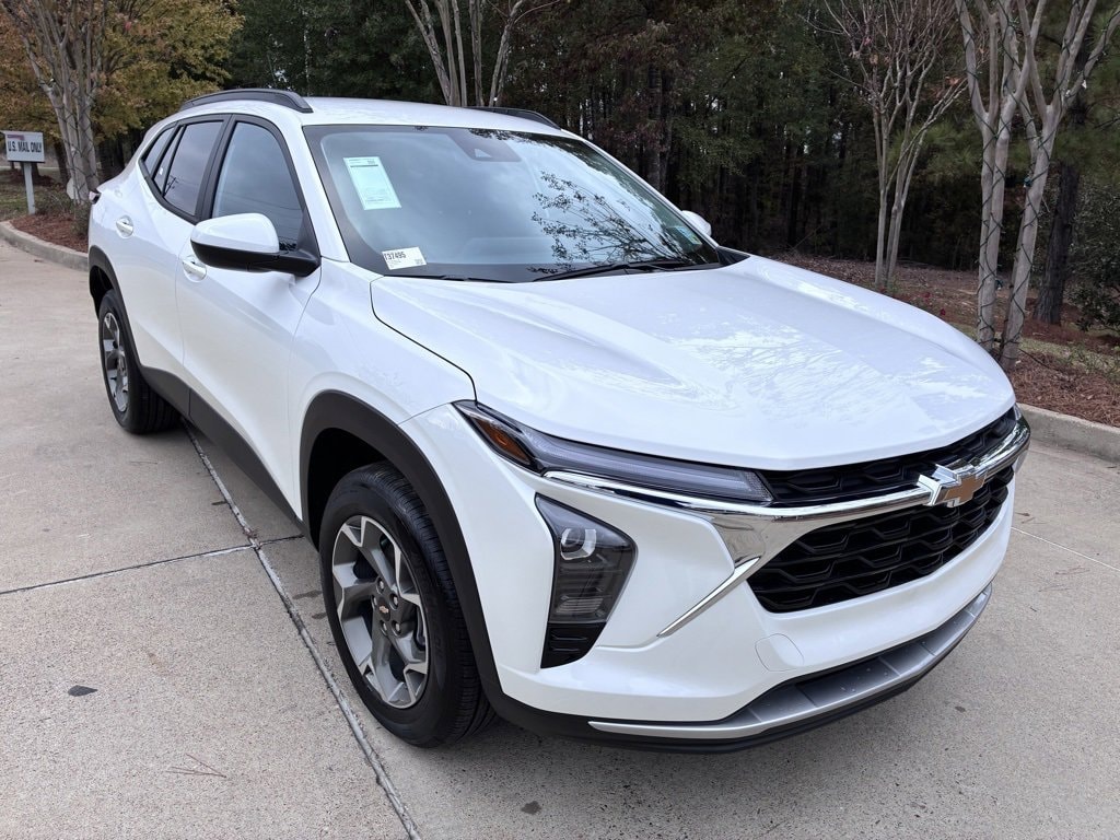 2026 Chevrolet Trax LT's photo