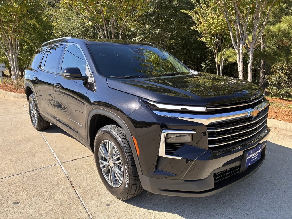 New 2026 Chevrolet Traverse LT SUV