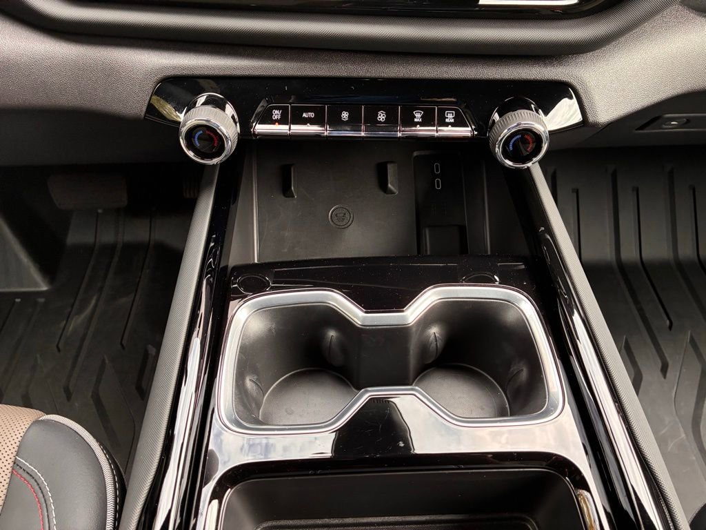 2026 Chevrolet Silverado EV Trail Boss - Photo 23