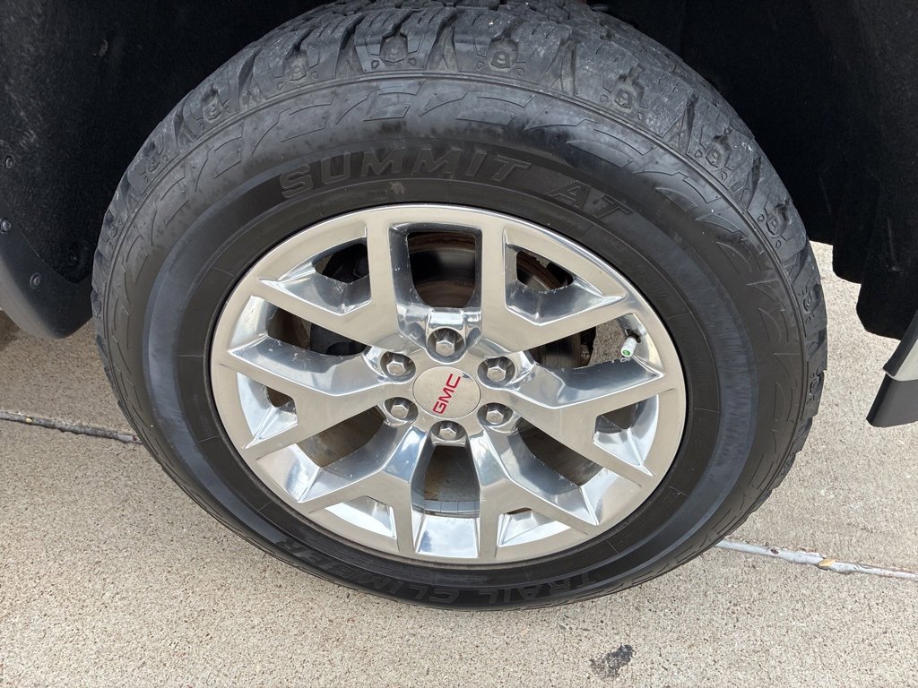 2017 Gmc Sierra 1500 SLT photo 2