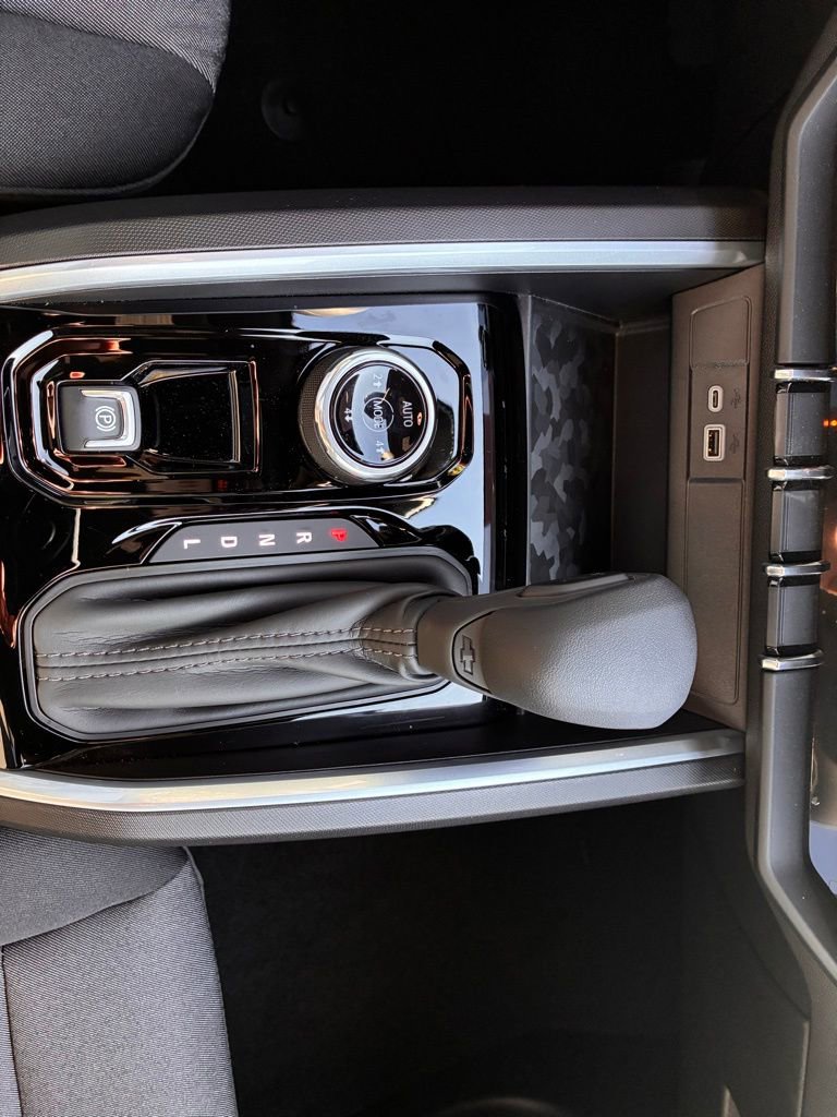 2026 Chevrolet Colorado Trail Boss - Photo 29