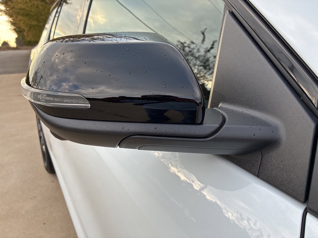 2026 Chevrolet Traverse RS photo 3