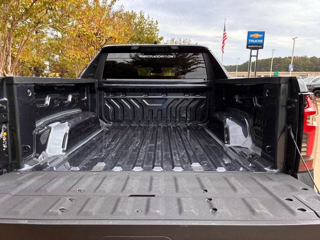 2026 Chevrolet Silverado EV Trail Boss - Photo 12
