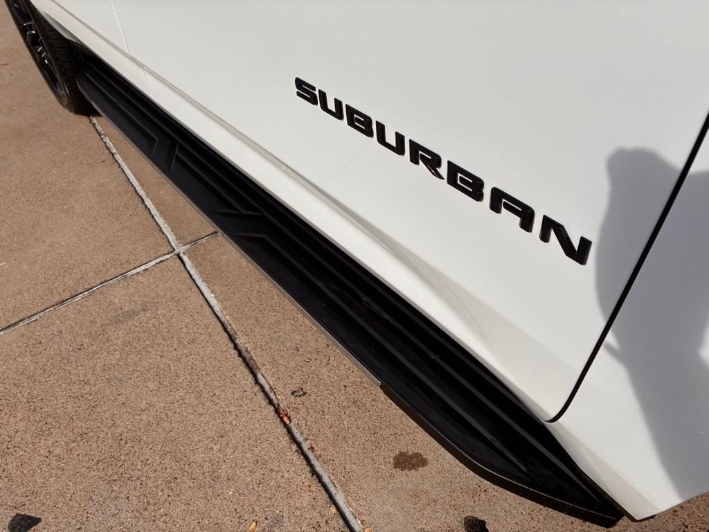 2026 Chevrolet Suburban LS - Photo 6