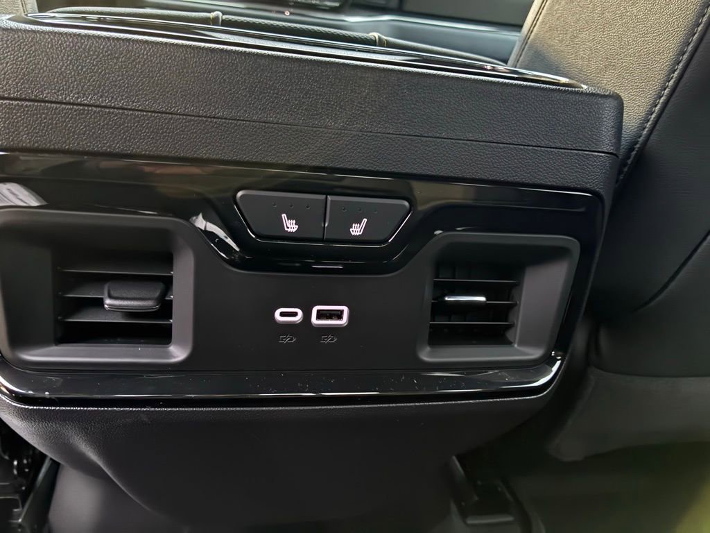 2026 Chevrolet Silverado 1500 ZR2 - Photo 21