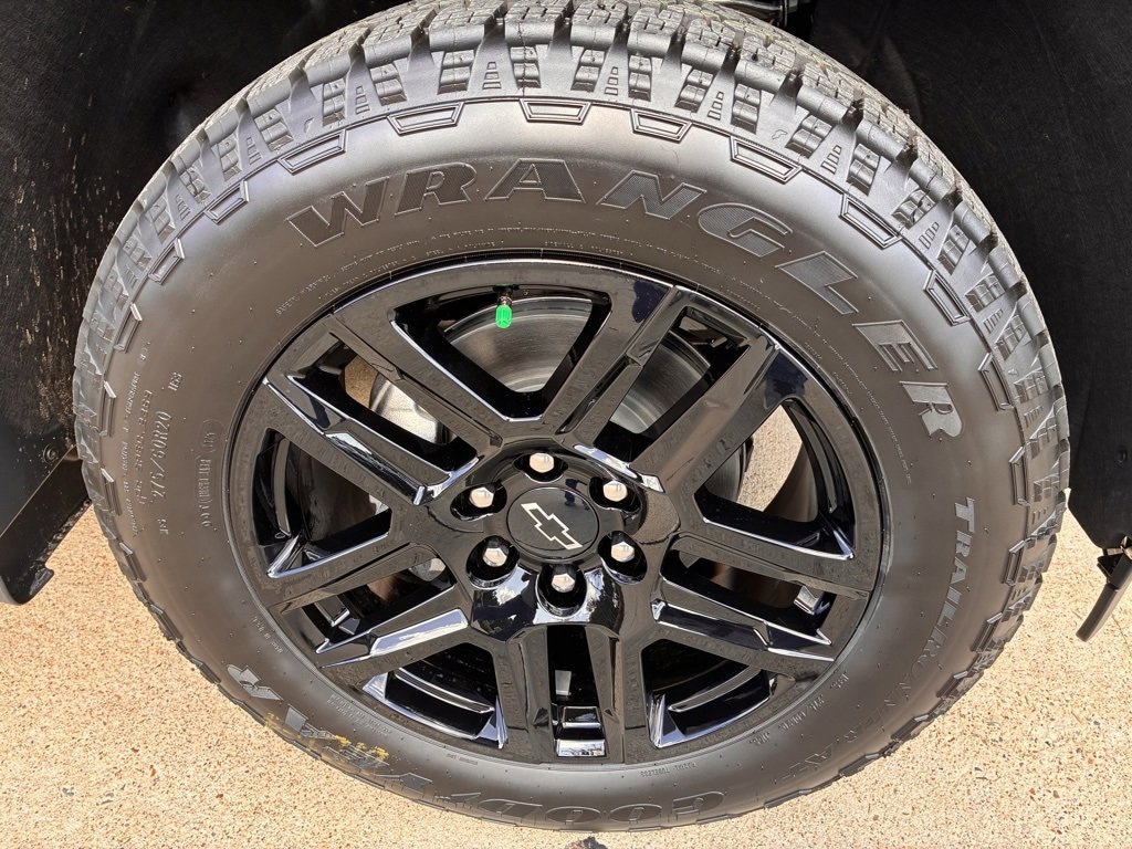 New 2026 Chevrolet Silverado 1500 Custom Truck