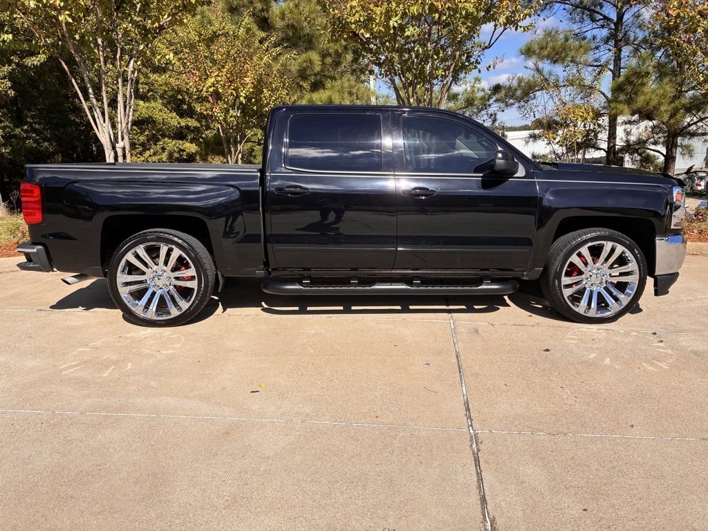 Used 2018 Chevrolet Silverado 1500 LT Truck