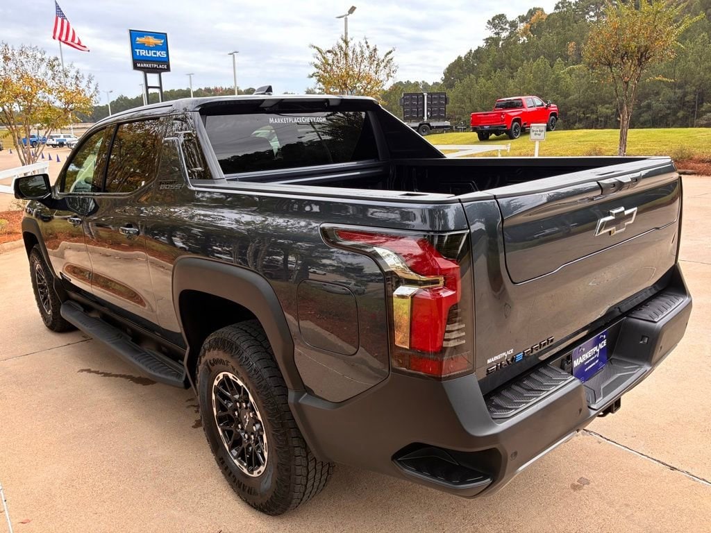 2026 Chevrolet Silverado EV Trail Boss - Photo 17