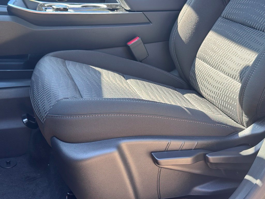 2027 Chevrolet Equinox LT - Photo 13